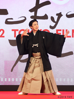 幸四郎が第32回東京国際映画祭レッドカーペットに登場