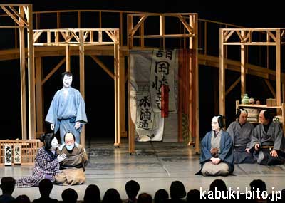 『切られの与三』 左より、中村梅枝、片岡亀蔵、中村七之助、中村扇雀 「信州・まつもと大歌舞伎」『切られの与三』開幕