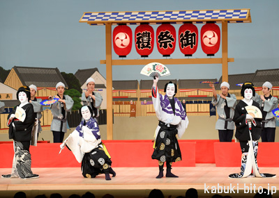 『勢獅子』 左より、中村雀右衛門、中村芝翫、中村梅玉、中村魁春 歌舞伎座「壽 初春大歌舞伎」初日開幕