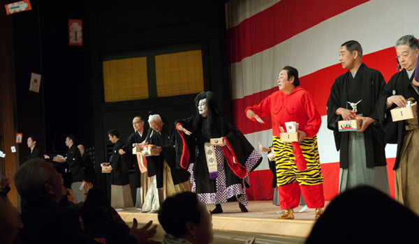 kabukiza_setsubun_2015a.jpg