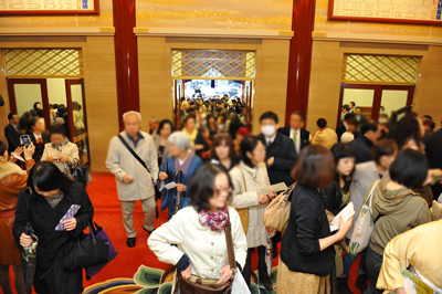 /news/kabukiza_0402b.jpg