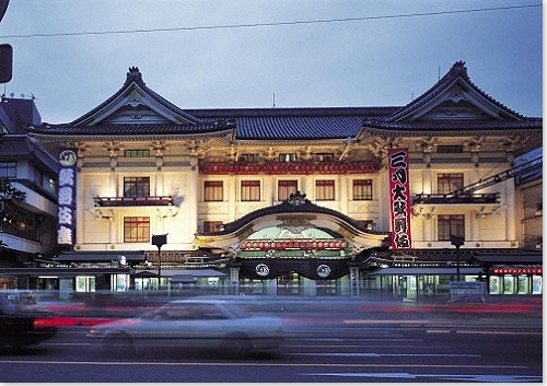 写真集『歌舞伎座』撮影　安齊重男氏インタビュー 「歌舞伎座はまさに一つの生き物のよう」