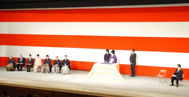 歌舞伎座で第16回「日本俳優協会賞」表彰式が行われました
