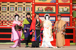 新橋演舞場『流白浪燦星 碧翠の麗城』の開幕を前に