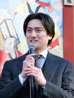 中村隼人 「新春浅草歌舞伎」賑やかに迎えた初日