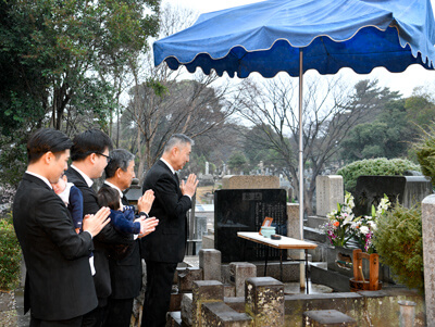 「三月大歌舞伎」友右衛門、雀右衛門、廣太郎、廣松が四世中村雀右衛門十三回忌法要