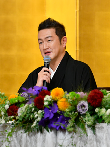 「六月大歌舞伎」で初代中村萬壽、六代目中村時蔵襲名披露、五代目中村梅枝、初代中村陽喜、初代中村夏幹初舞台