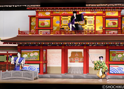 『弁天娘女男白浪』左より、七代目尾上菊五郎、市川團十郎、八代目尾上菊五郎 歌舞伎座「團菊祭五月大歌舞伎」初日開幕