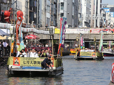 大阪松竹座「七月大歌舞伎」開幕前の船乗り込み