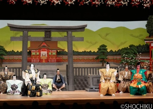 「新春浅草歌舞伎」の賑わい