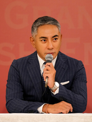 團十郎、ぼたん、新之助が語る、新橋演舞場「初春大歌舞伎」