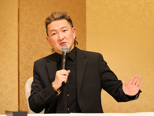 獅童、壱太郎が博多座『あらしのよるに』スペシャルイベントに登場