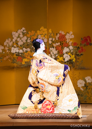 新橋演舞場「坂東玉三郎特別公演」初日の賑わい