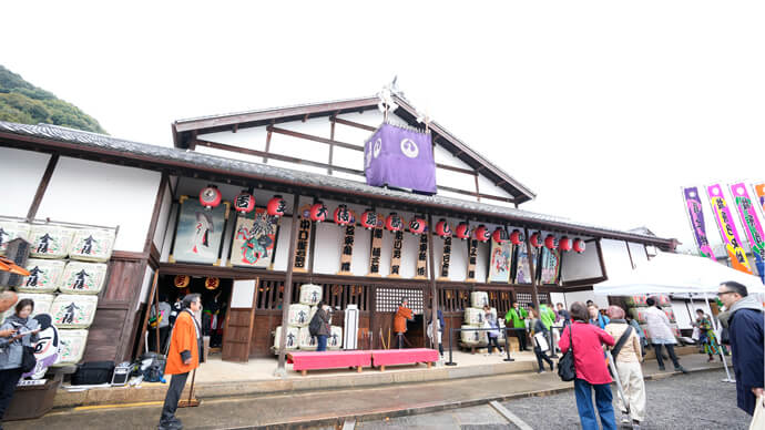 「四国こんぴら歌舞伎大芝居」初日の賑わい