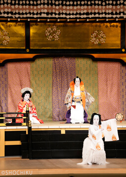歌舞伎座「錦秋十月大歌舞伎」初日開幕