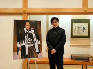 歌舞伎座「吉例顔見世大歌舞伎」幸四郎が泉岳寺参拝歌舞伎座「吉例顔見世大歌舞伎」幸四郎が泉岳寺参拝