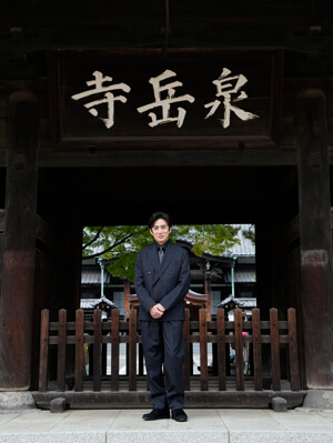 歌舞伎座「吉例顔見世大歌舞伎」幸四郎が泉岳寺参拝歌舞伎座「吉例顔見世大歌舞伎」幸四郎が泉岳寺参拝