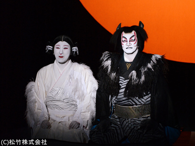 新作歌舞伎『あらしのよるに』左より、尾上松也、中村獅童