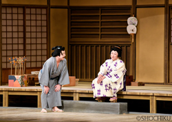 『市松小僧の女』左より中村鴈治郎、中村時蔵 歌舞伎座「吉例顔見世大歌舞伎」初日開幕
