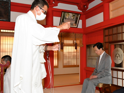 陽運寺での興行安全成功祈願法要の様子 歌舞伎座「九月大歌舞伎」玉三郎が興行安全成功祈願