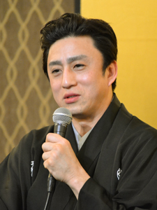 幸四郎、染五郎が語る御園座「柿葺落四月大歌舞伎」