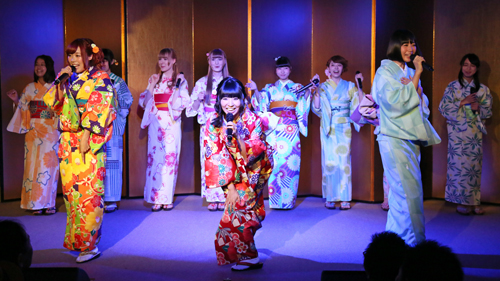 新橋演舞場「艶めく☆ディアステージ」で歌舞伎がポップカルチャーとコラボレーション