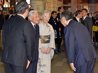 天皇皇后両陛下が歌舞伎座「二月大歌舞伎」をご観劇