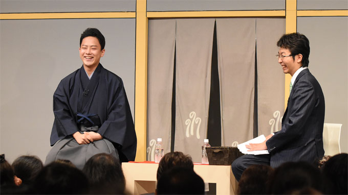 種之助登場「歌舞伎夜話」、播磨屋の芸を兄とともに