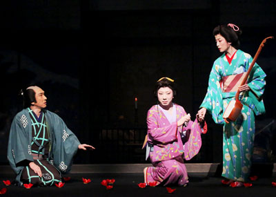 猿之助、猿弥、弘太郎出演の舞台『元禄港歌』が開幕
