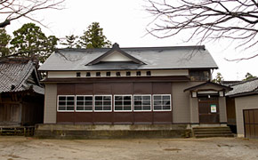 日枝神社境内にある演舞場